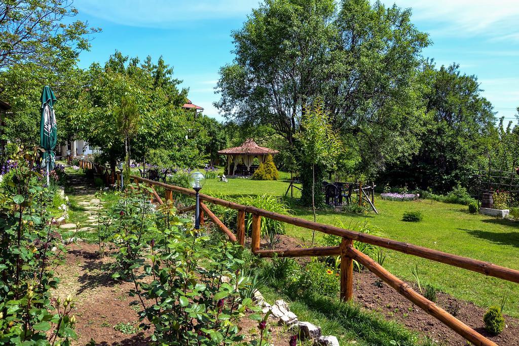 Park Hotel Djevana Gorna Oriahovița Exterior foto