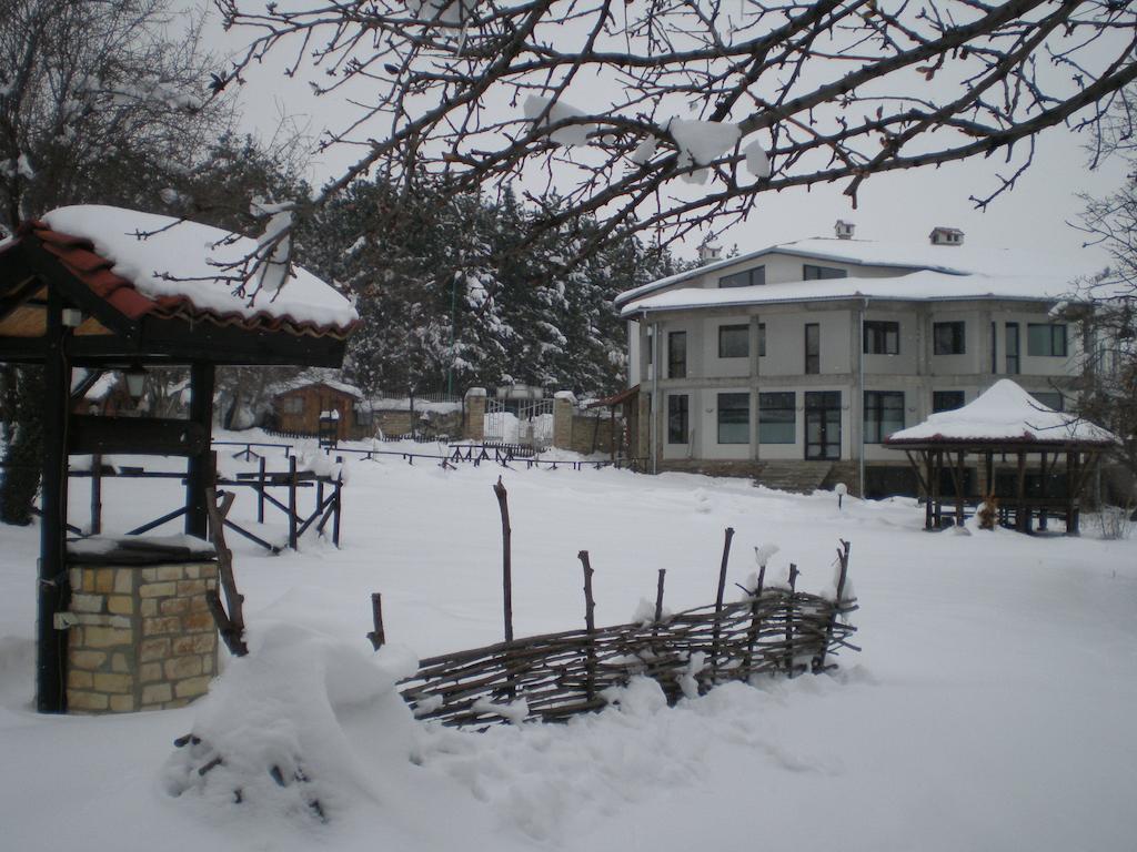 Park Hotel Djevana Gorna Oriahovița Exterior foto
